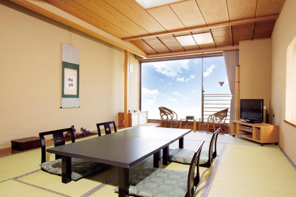 Hotel Ikkeikaku Kesennuma Экстерьер фото